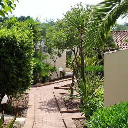 Villaggio Turistico Defensola