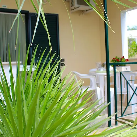 Villaggio Turistico Defensola Lägenhetshotell 3*