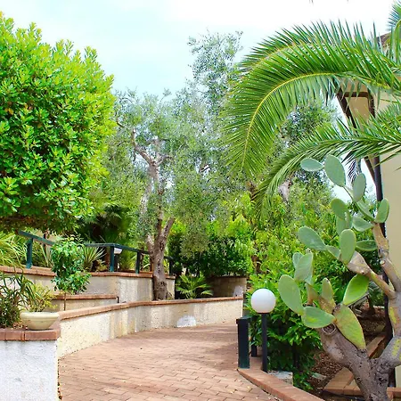 Villaggio Turistico Defensola 3* Vieste