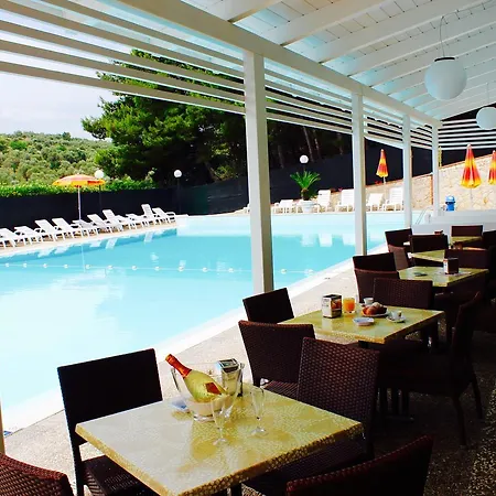 Villaggio Turistico Defensola 3* Vieste