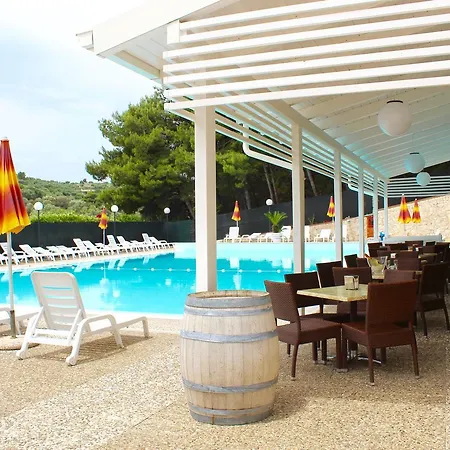 Villaggio Turistico Defensola Lägenhetshotell